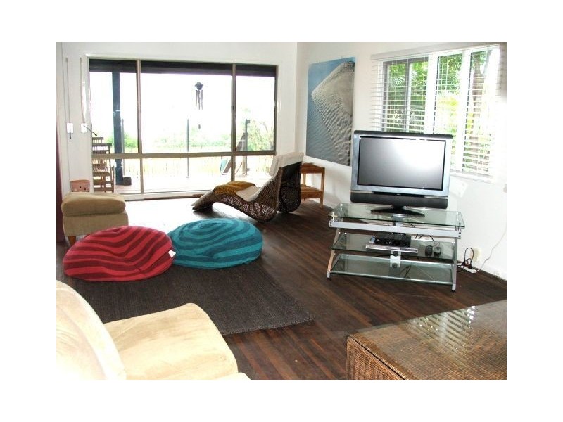 6 Broadwater Avenue, Airlie Beach QLD 4802