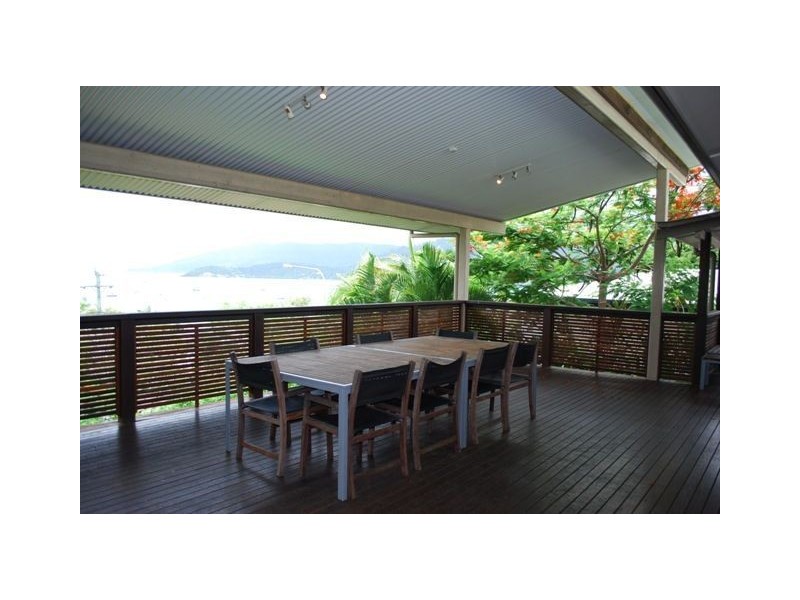 45 Airlie Crescent, Airlie Beach QLD 4802