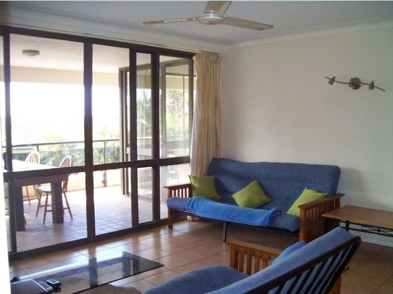 108/2 Eshelby Drive, Cannonvale QLD 4802