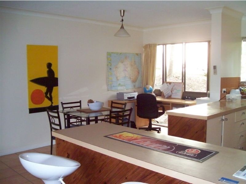 108/2 Eshelby Drive, Cannonvale QLD 4802