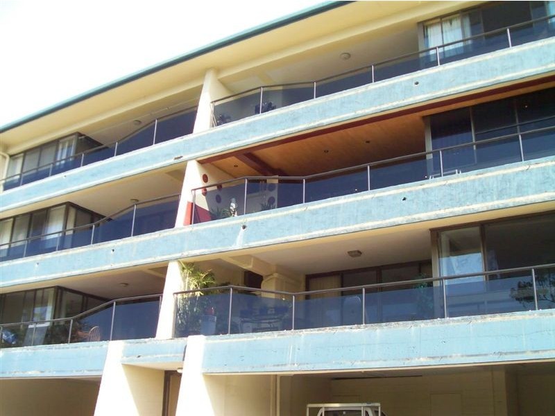 108/2 Eshelby Drive, Cannonvale QLD 4802