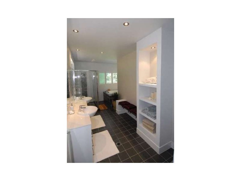 14 Stonehaven Court, Airlie Beach QLD 4802