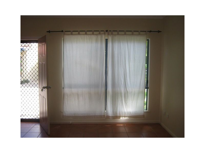 10/12 Erromango Drive, Jubilee Pocket QLD 4802