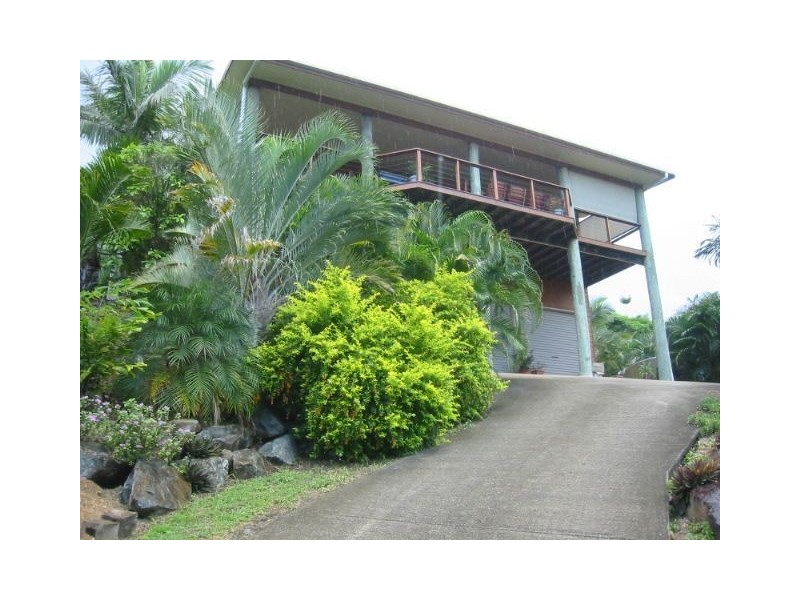 5 South Molle Blv, Cannonvale QLD 4802