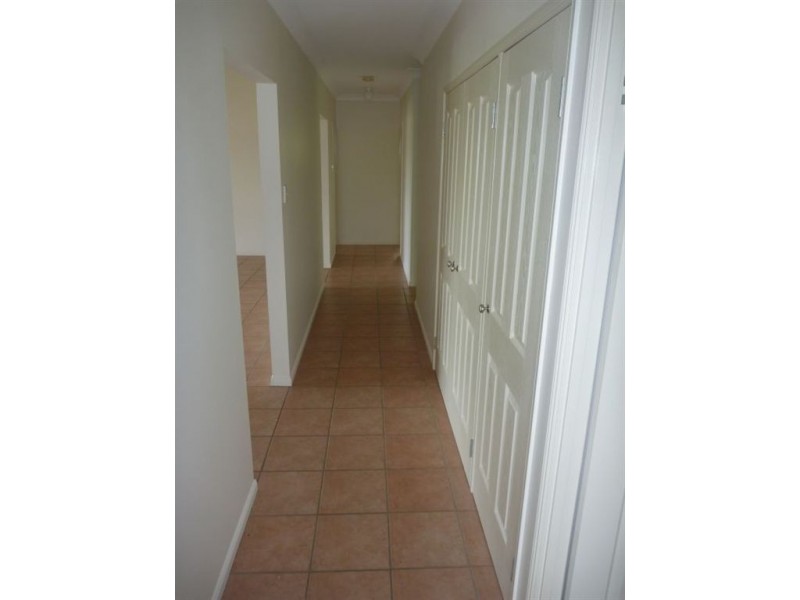 5 South Molle Blv, Cannonvale QLD 4802