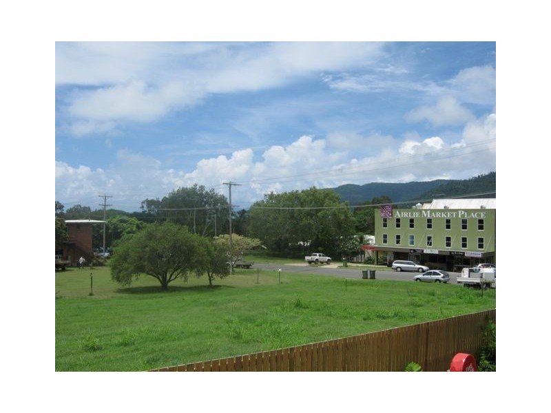 6b/14 Waterson Way, Airlie Beach QLD 4802