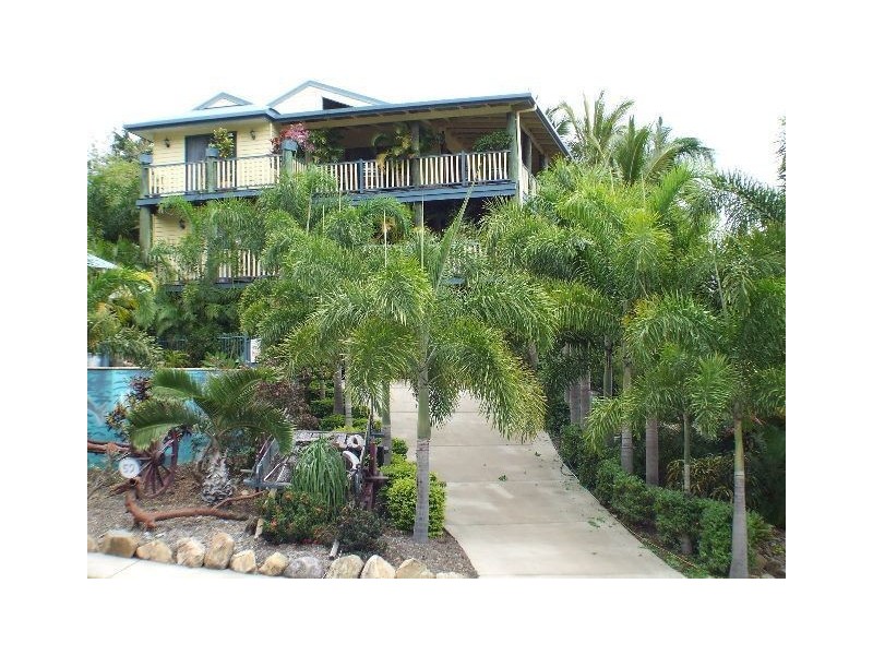 59 Eshelby Drive, Cannonvale QLD 4802