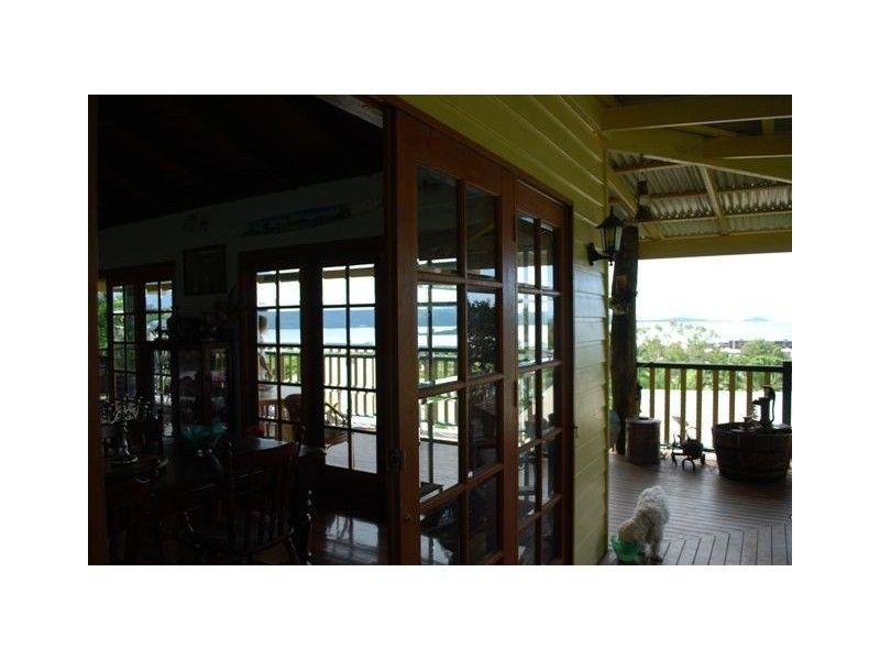 59 Eshelby Drive, Cannonvale QLD 4802