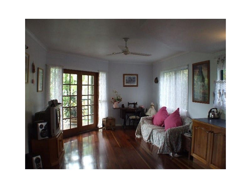 59 Eshelby Drive, Cannonvale QLD 4802