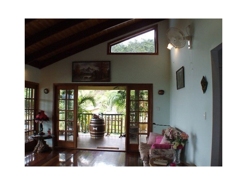 59 Eshelby Drive, Cannonvale QLD 4802