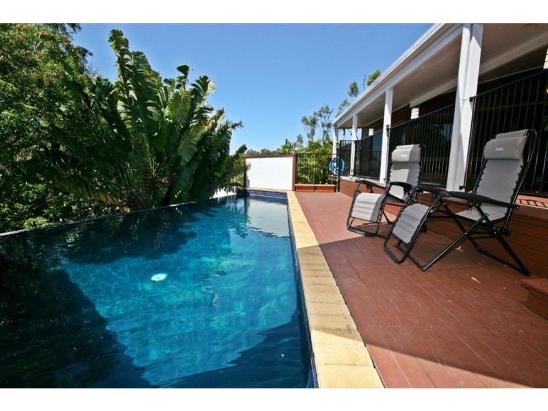 8 Arundel Court, Cannonvale QLD 4802