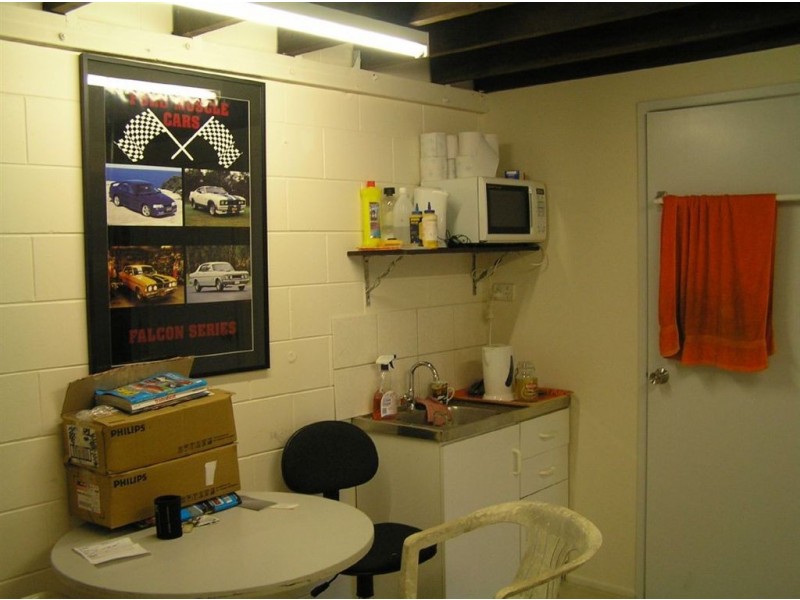 4/16 Carlo Dr, Cannonvale QLD 4802