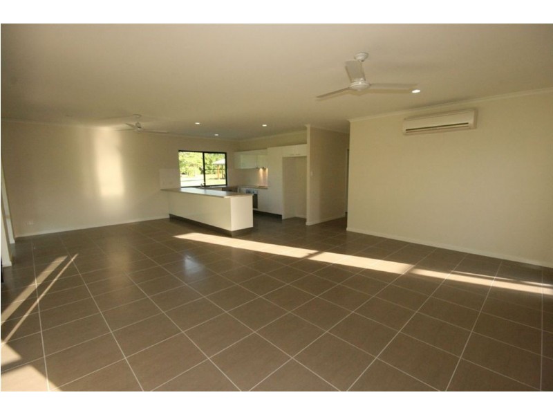 Lot 1-182 Shute Harbour Rd, Cannonvale QLD 4802