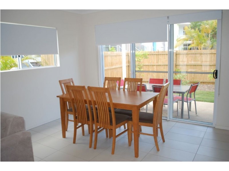 69/65 Manooka Drive, Cannonvale QLD 4802
