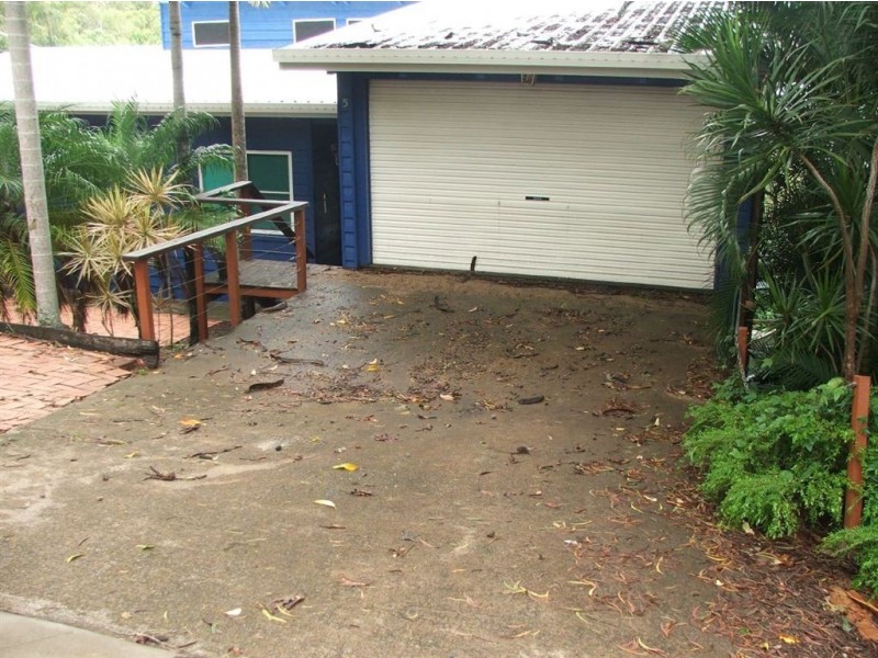 5 Warrain St, Shute Harbour QLD 4802