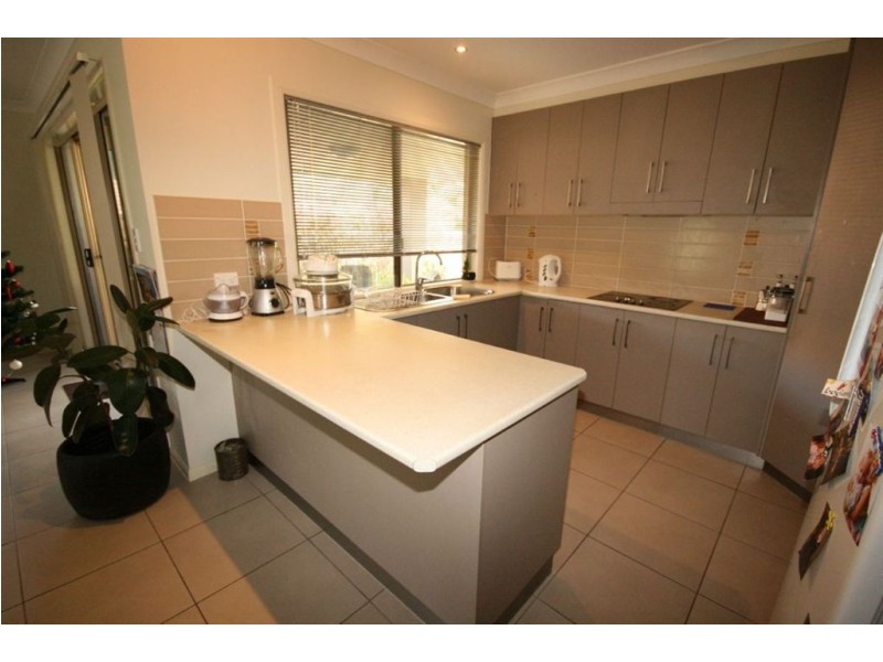 25 Armada Crescent, Jubilee Pocket QLD 4802
