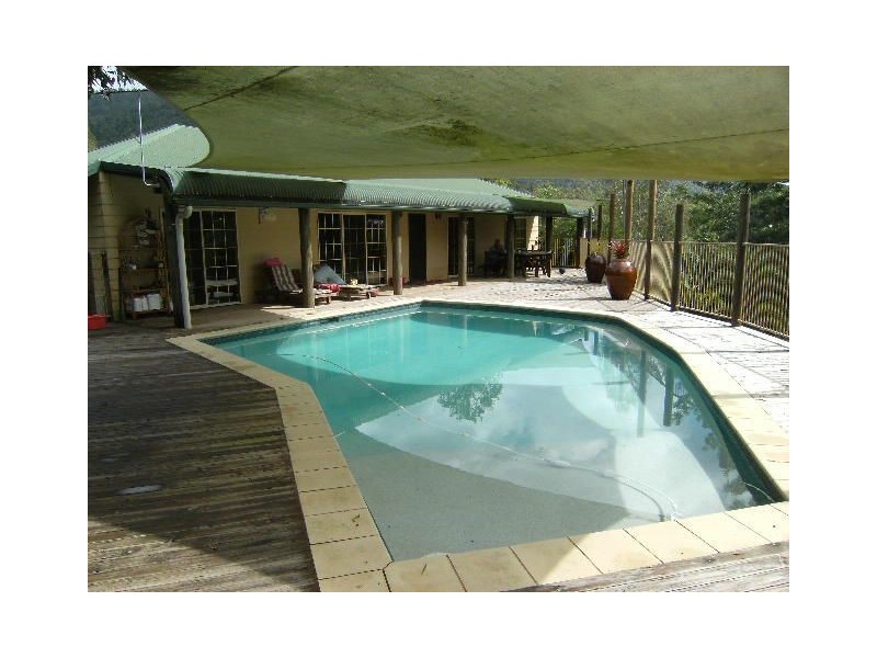 317 Sugarloaf, Sugarloaf QLD 4800