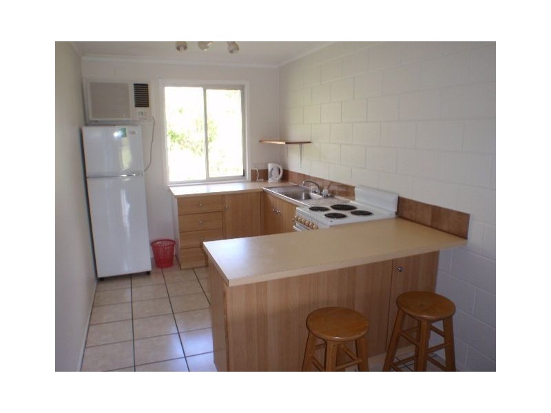 20/6 St Martins Lane, Cannonvale QLD 4802