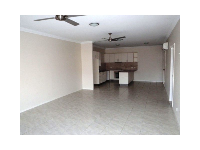 88/21 Shute Harbour Rd, Cannonvale QLD 4802