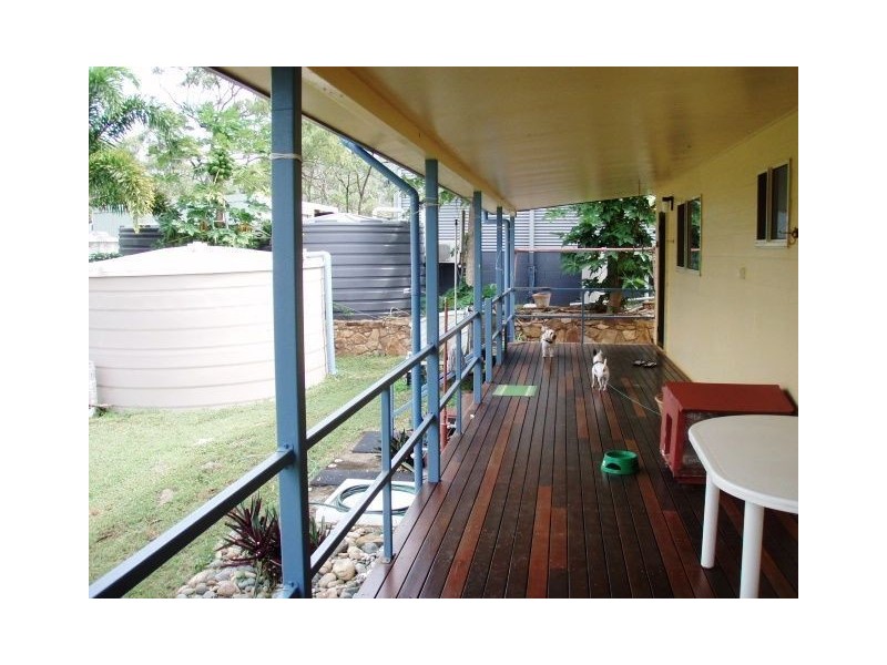 80 Blackcurrent Drive, Hideaway Bay QLD 4800