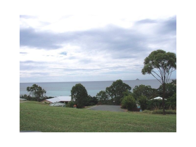 80 Blackcurrent Drive, Hideaway Bay QLD 4800