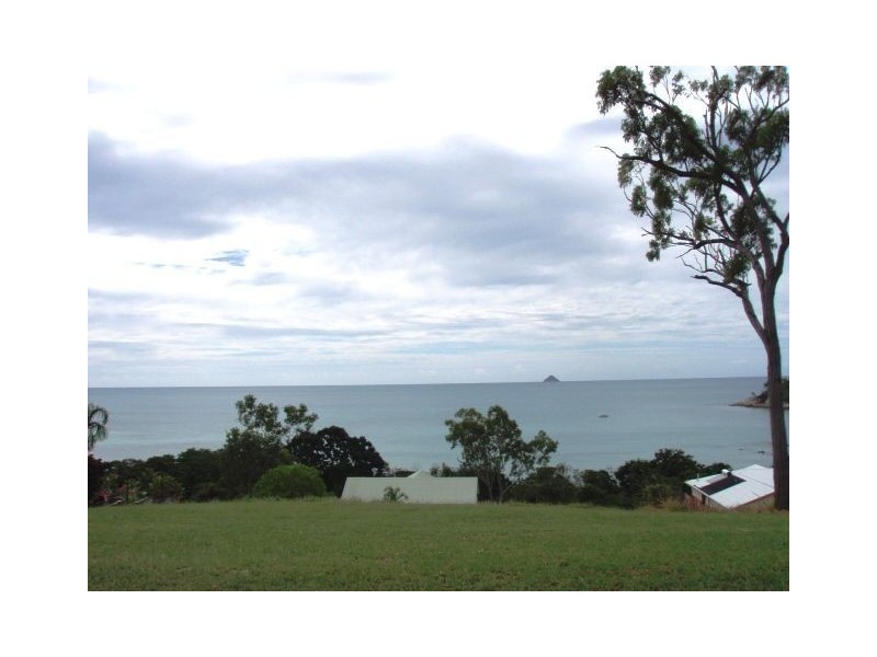 80 Blackcurrent Drive, Hideaway Bay QLD 4800