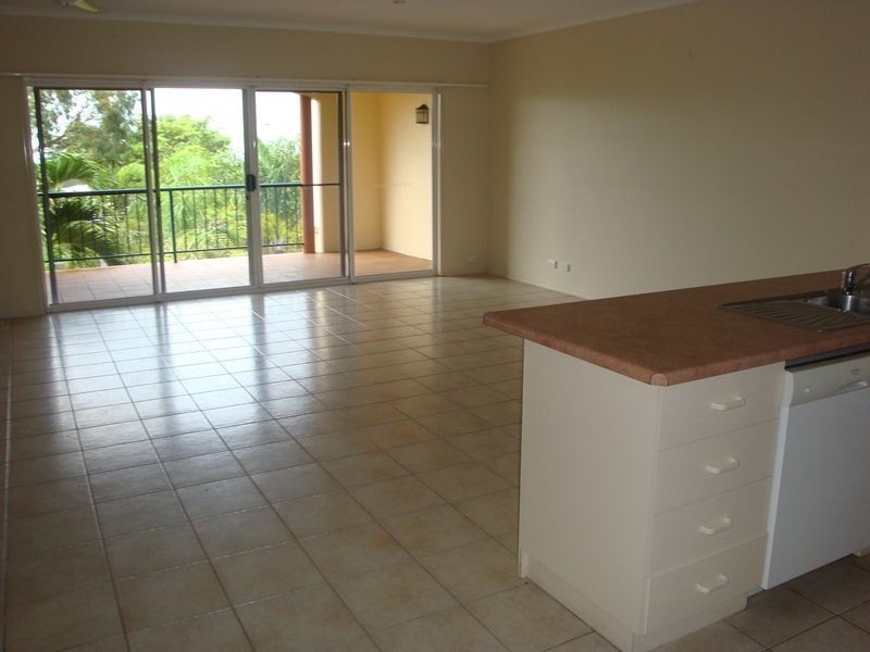 5/20 Island Drive, Cannonvale QLD 4802