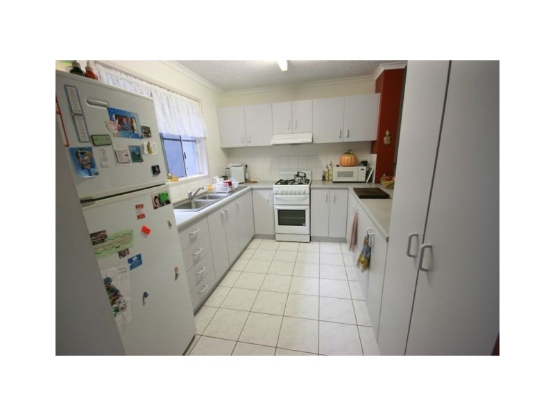4/15 Tropic Road, Cannonvale QLD 4802