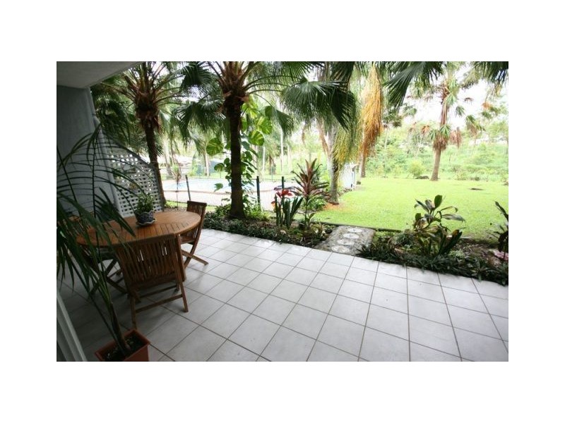 4/15 Tropic Road, Cannonvale QLD 4802