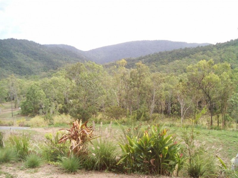 14 Mila Drive, Woodwark QLD 4802