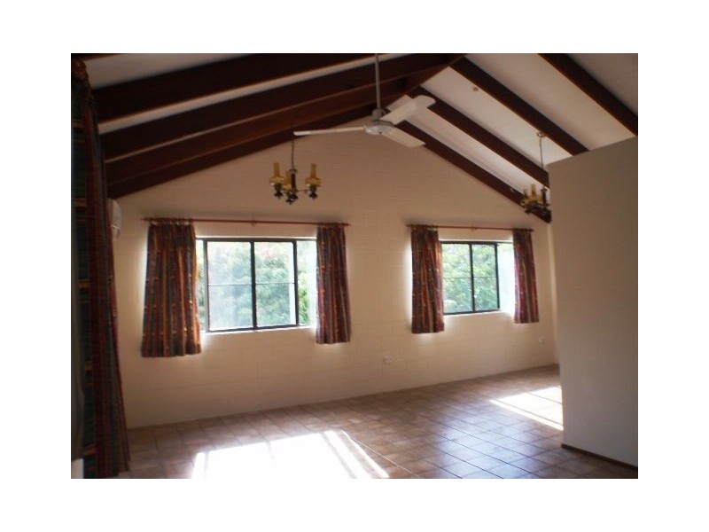 87 Jasinique Drive (Flametree), Jubilee Pocket QLD 4802