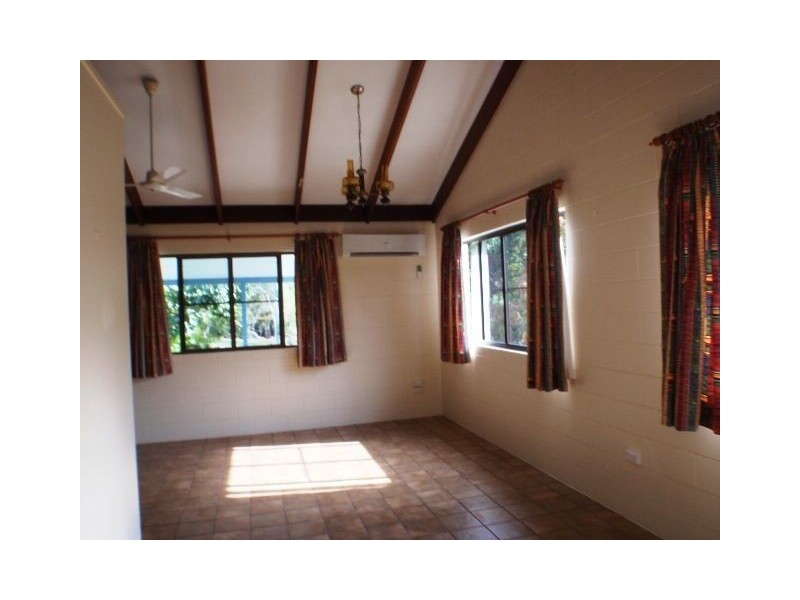 87 Jasinique Drive (Flametree), Jubilee Pocket QLD 4802