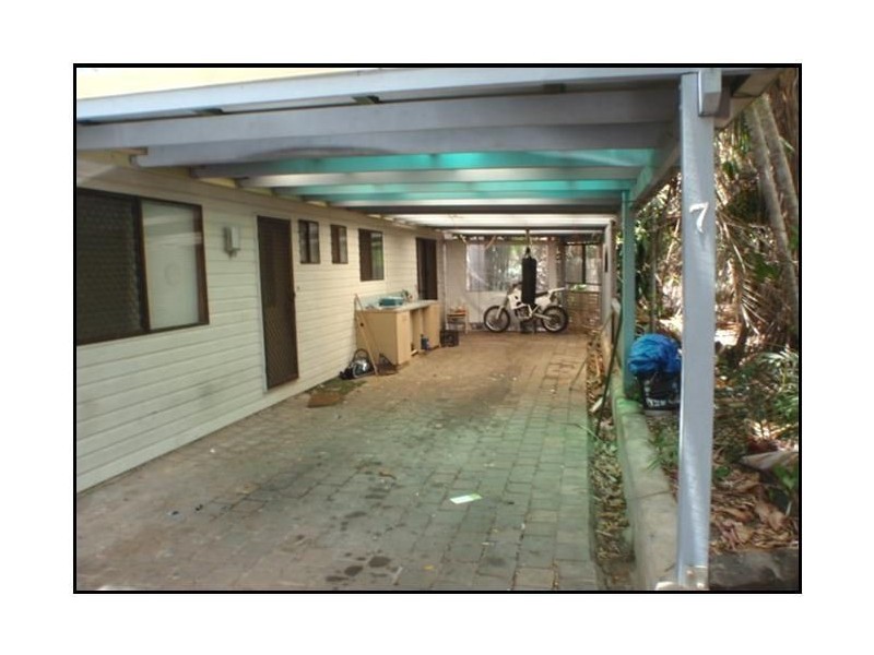 7 Barnes Place, Cannonvale QLD 4802