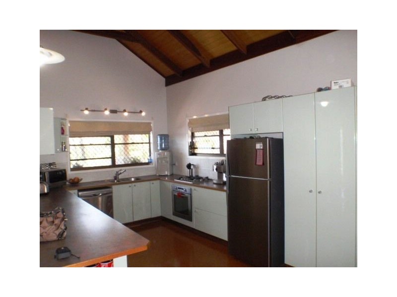 21 Jones Road, Cannonvale QLD 4802