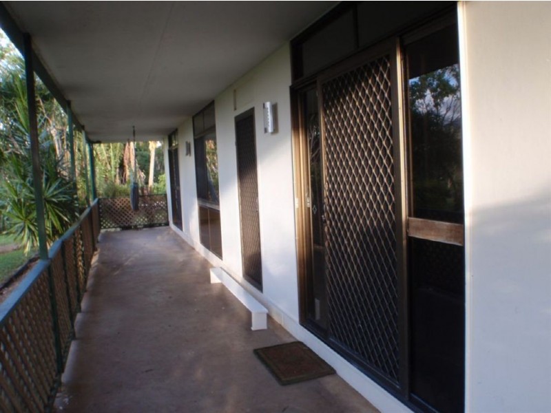 77 Camm Road, Mount Julian QLD 4800