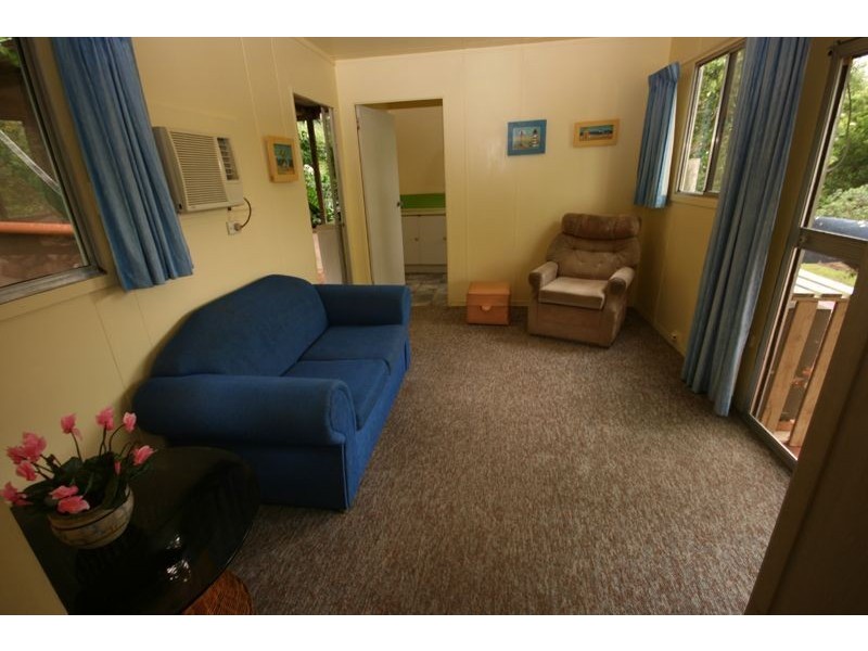 59 Blacks Road, Cannon Valley QLD 4800