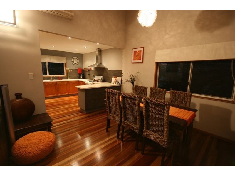 15 Barnes Place, Cannonvale QLD 4802