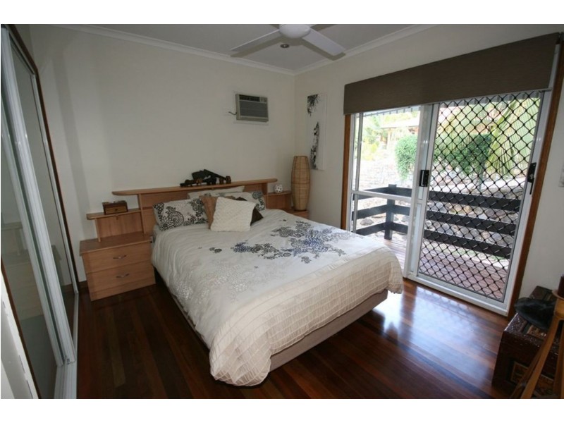 15 Barnes Place, Cannonvale QLD 4802