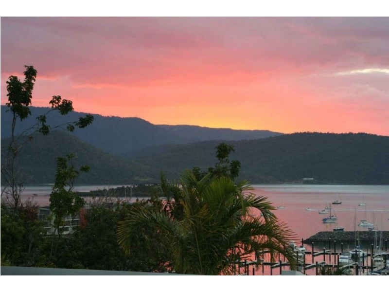 4 Airlie Crescent, Airlie Beach QLD 4802