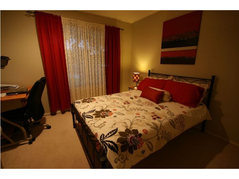 10 Sanctuary Avenue, Jubilee Pocket QLD 4802