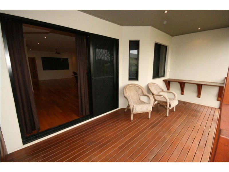 12/25 Abell Road, Cannonvale QLD 4802