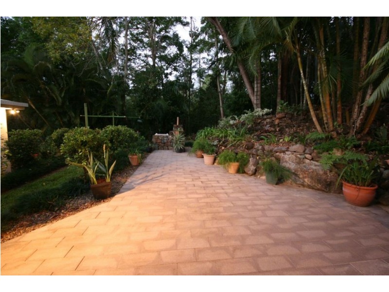 24 Telford Road, Strathdickie QLD 4800