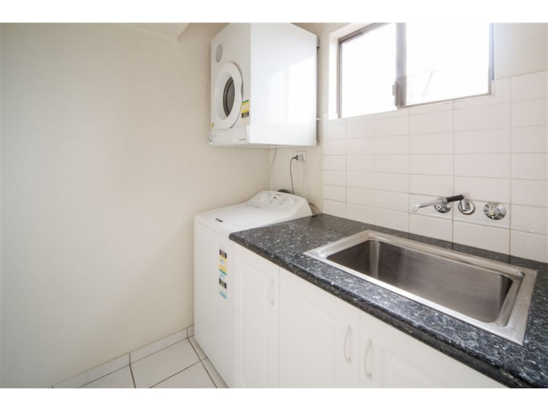 1/13 Begley Street, Airlie Beach QLD 4802