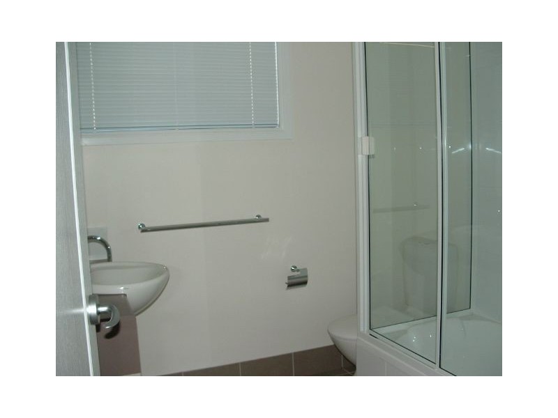 1/22 Sunset Drive, Jubilee Pocket QLD 4802