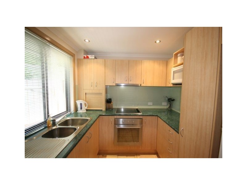 3/164 Shute Harbour Road, Cannonvale QLD 4802