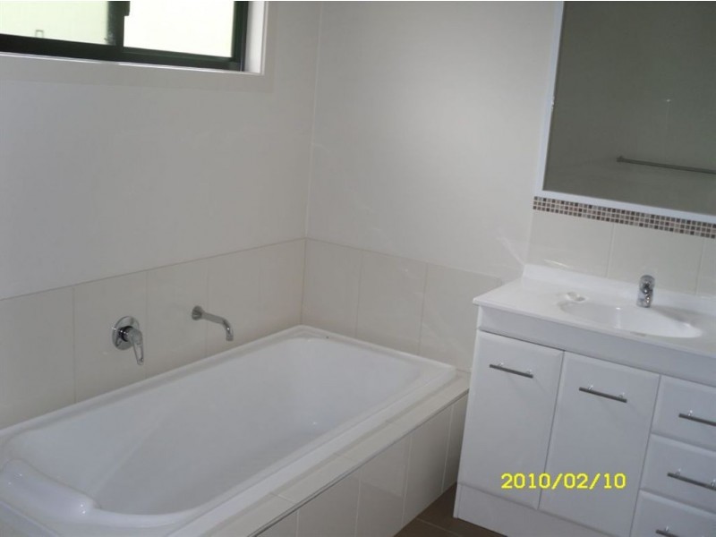 3/3 Schnapper Street, Cannonvale QLD 4802