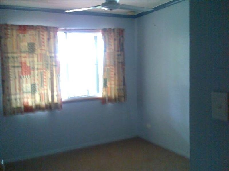 45 Manooka Drive, Cannonvale QLD 4802