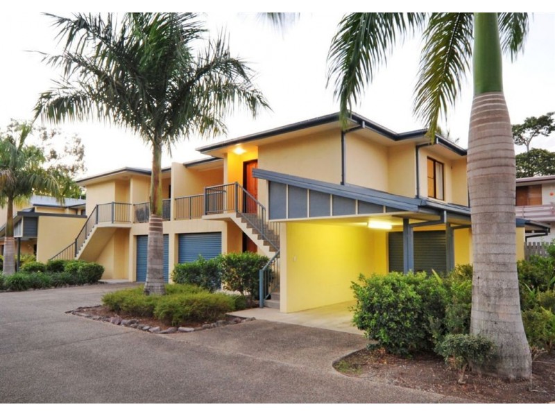 13 & 16/16 Beach Road, Cannonvale QLD 4802