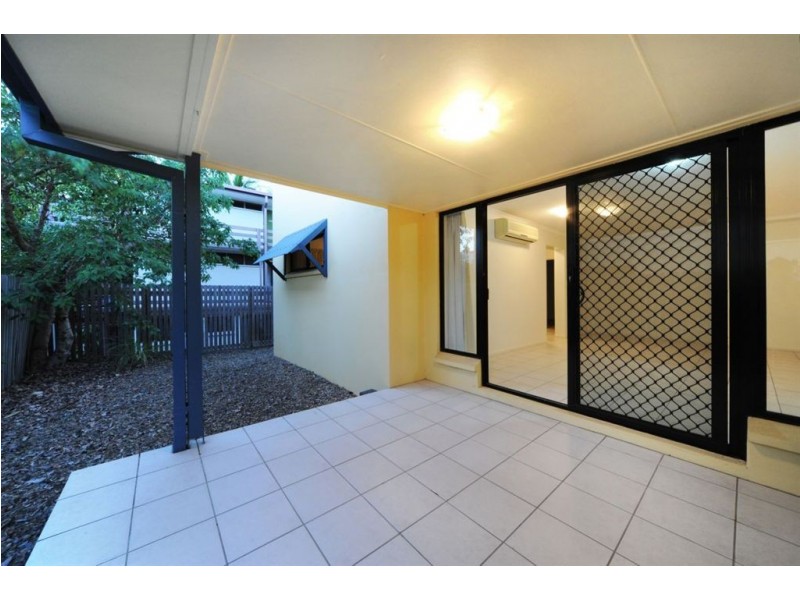 13 & 16/16 Beach Road, Cannonvale QLD 4802