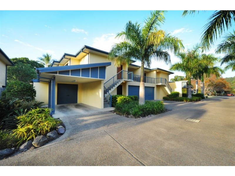 13 & 16/16 Beach Road, Cannonvale QLD 4802